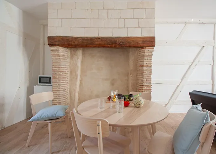 Апартаменты Le Loft Brunneval - Refuge Arty Du Xvie Siecle *