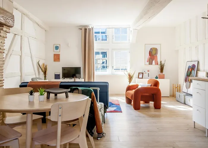 Апартаменты Le Loft Brunneval - Refuge Arty Du Xvie Siecle